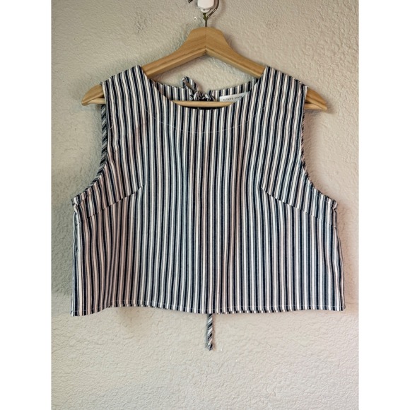 NWOT Altar'd State Striped Tie Back Crop Top Blue White Cotton Boho Size L - Picture 2 of 5